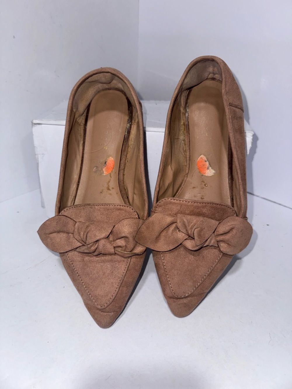 Bamboo Size 7 Women’s Pointed Toe Knot Detail Flats - Brown / Tan